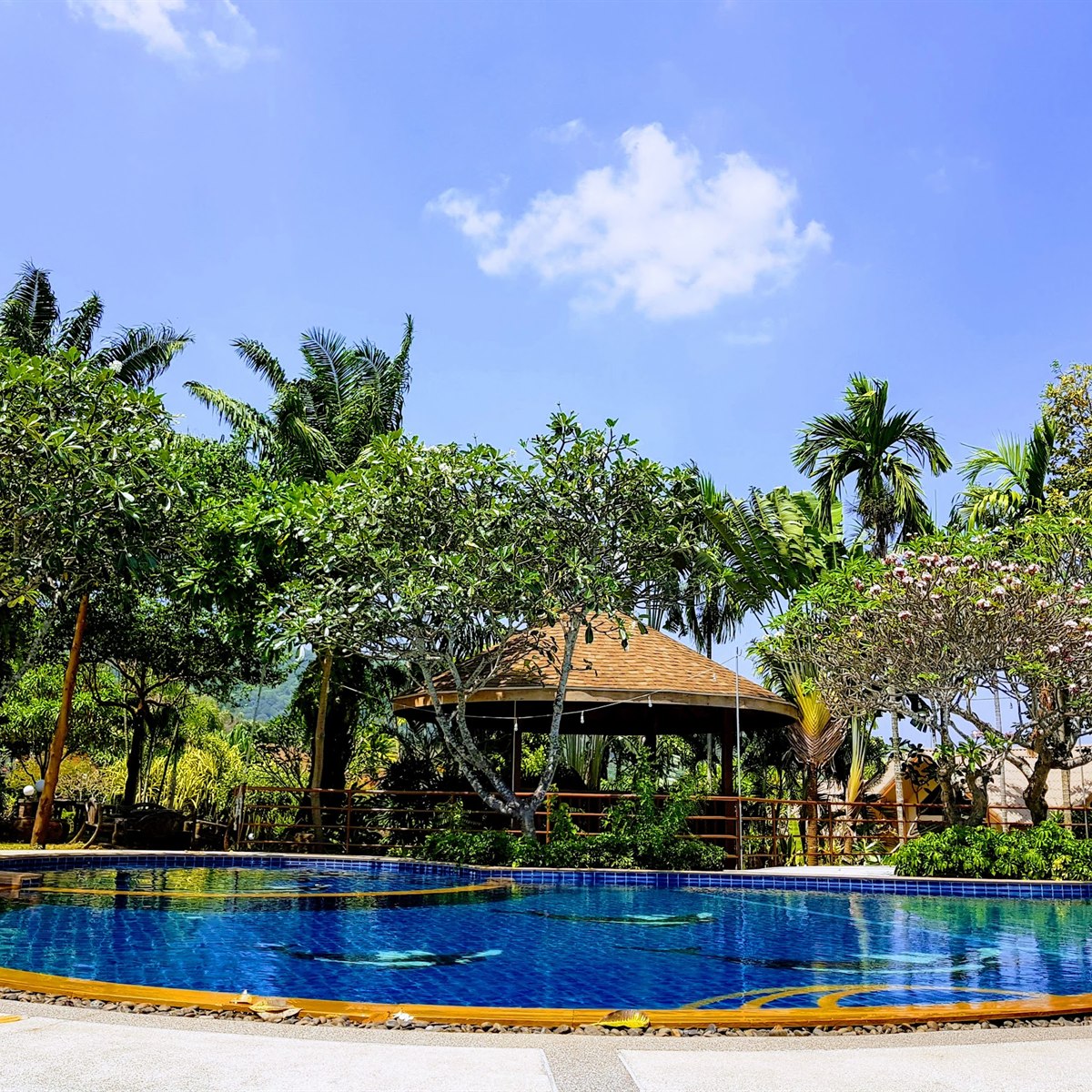 Garden pool area at Chalong Chalet Resort